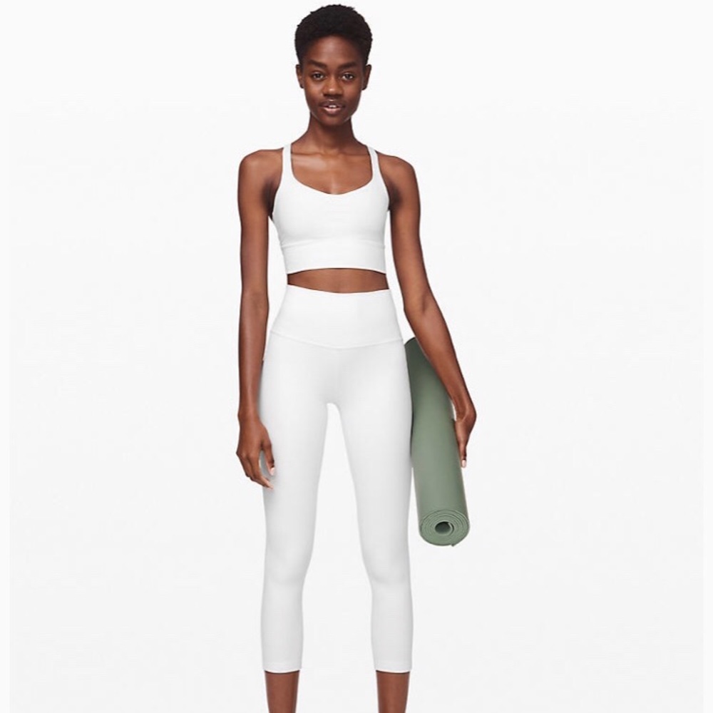 White Aligns size 6 25 inch inseam (7/8)